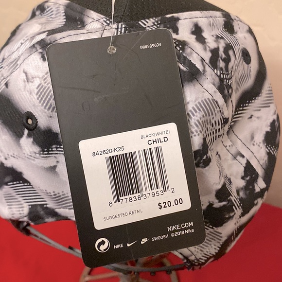 🆕 ONLY ONE! Nike Child SnapBack Cap - Picture 14 of 14